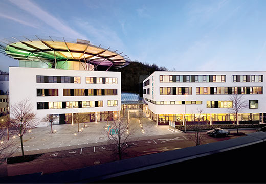 ARCUS Kliniken Pforzheim Klinikgebäude von außen 